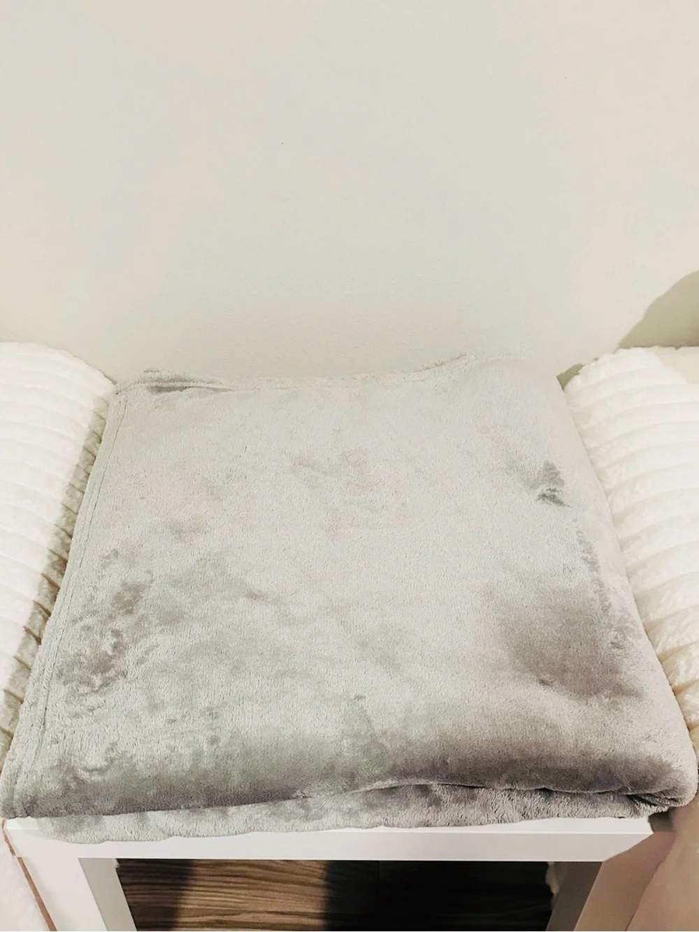 Studio Plush Velvet Throw Blanket - Gray
